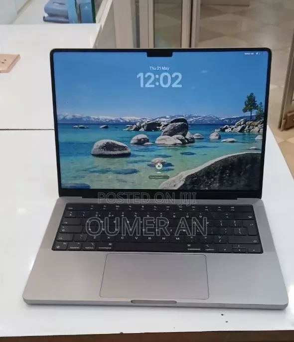 New Laptop Apple MacBook Pro 2021 M1 16GB SSD 512GB