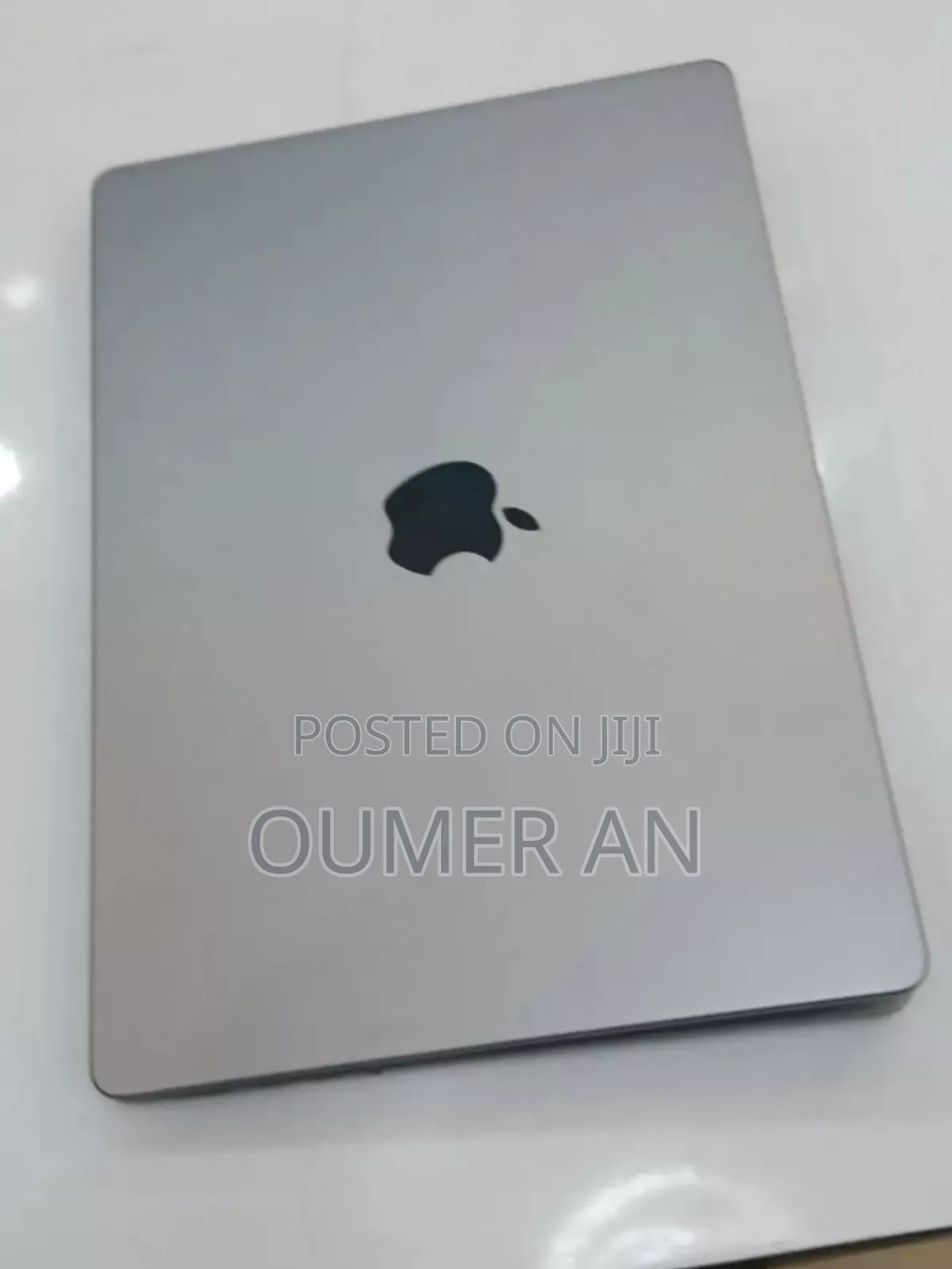 New Laptop Apple MacBook Pro 2021 M1 16GB SSD 512GB
