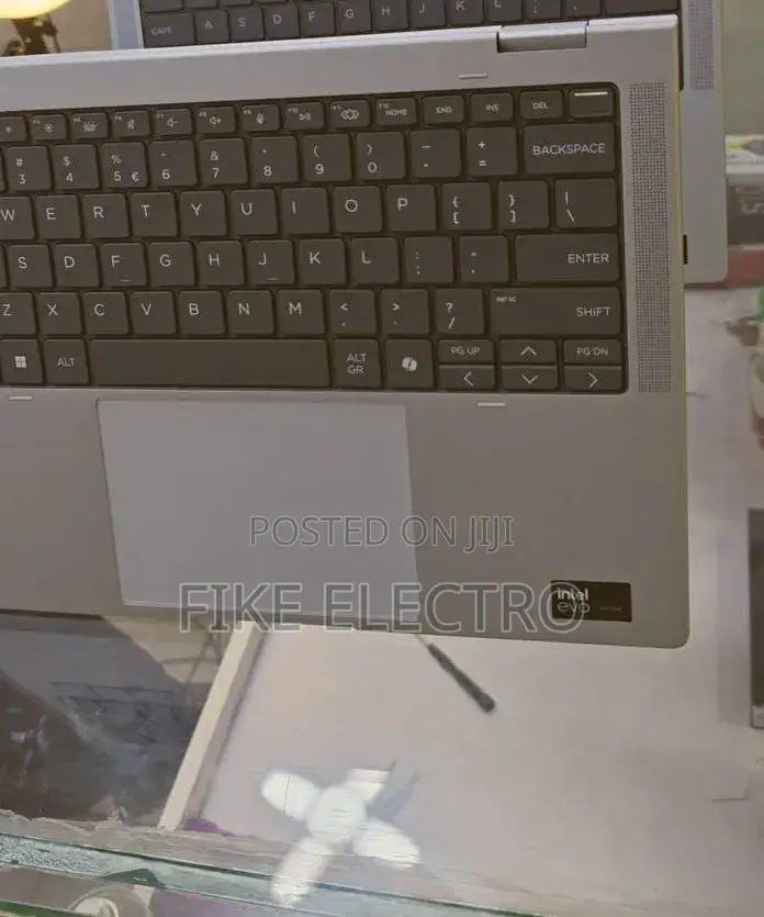 New Laptop HP EliteBook X360 1040 G11 32GB Intel Core Ultra 7 SSD 1T