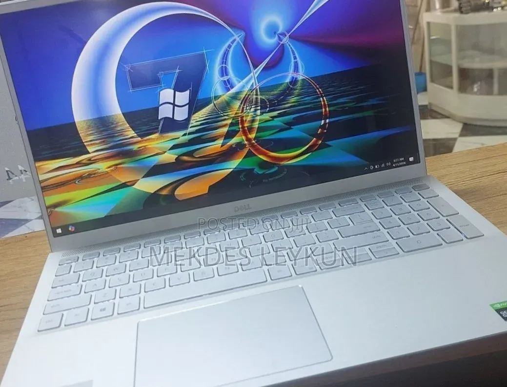 New Laptop Dell Inspiron 7566 16GB Intel Core i7 SSD 512GB