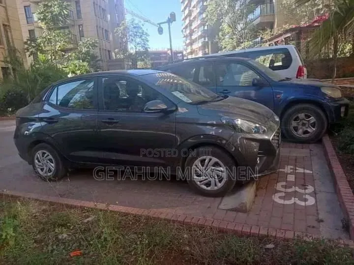 Hyundai I10 2023 Gray