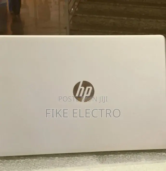 New Laptop HP Stream Notebook 8GB Intel Core i3 SSD 512GB