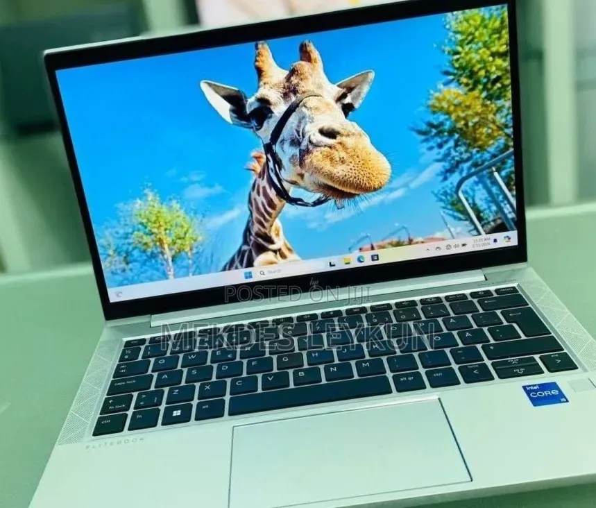 New Laptop HP EliteBook 830 16GB Intel Core i5 SSD 512GB