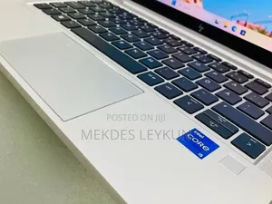 New Laptop HP EliteBook 830 16GB Intel Core i5 SSD 512GB