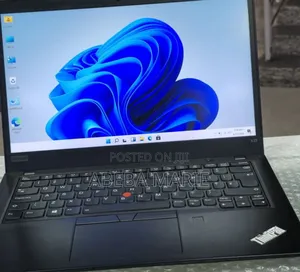 New Laptop Lenovo ThinkPad X13 Gen 4 16GB Intel Core i7 SSD 512GB
