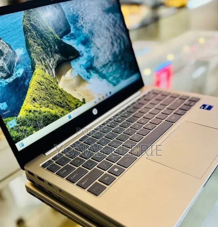 New Laptop HP Stream Notebook 16GB Intel Core i7 SSD 1T