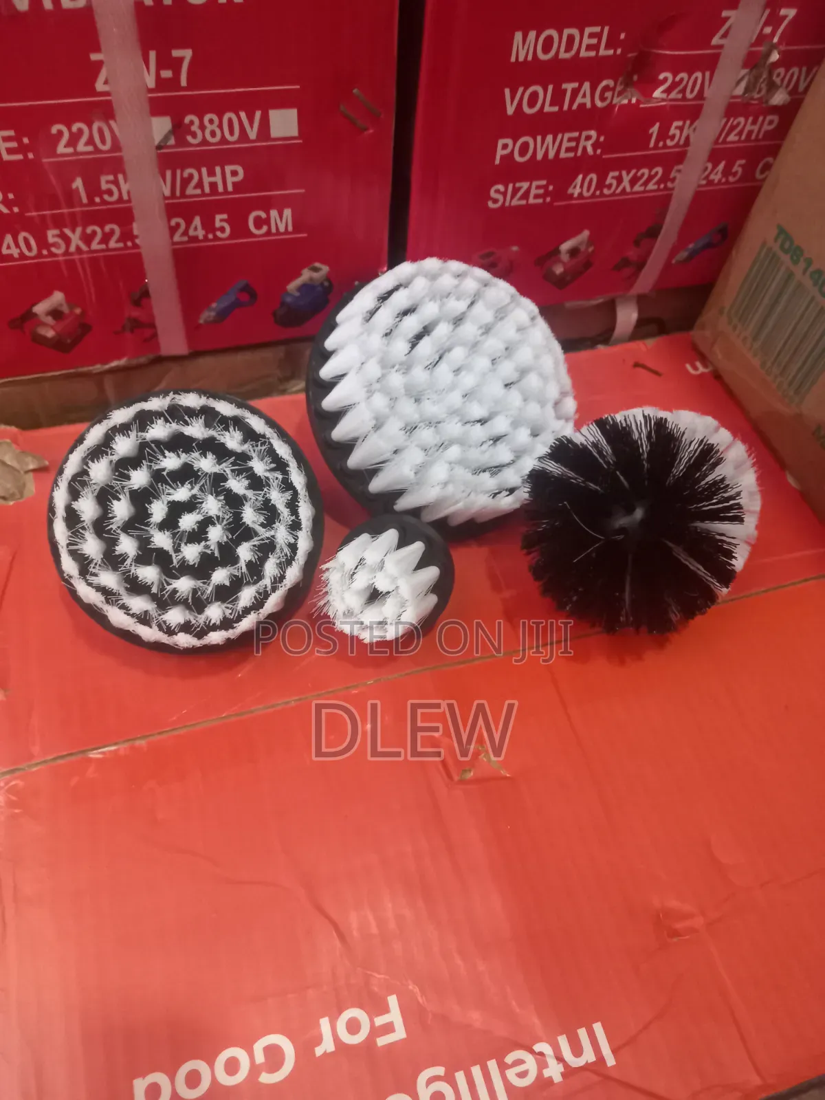 Clining Brush 4in1