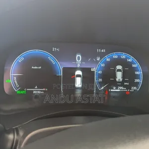 Toyota Highlander Hybrid Limited 2024 Silver