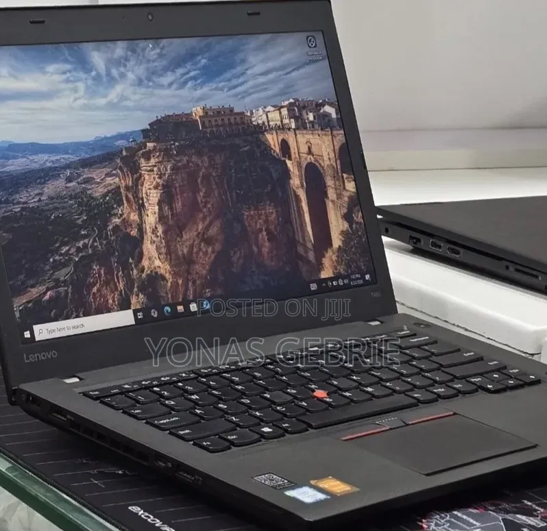 New Laptop Lenovo 8GB Intel Core i5 HDD 500GB