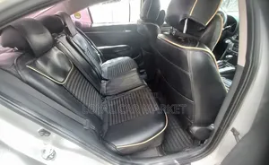 Hyundai Avante 2016 Silver
