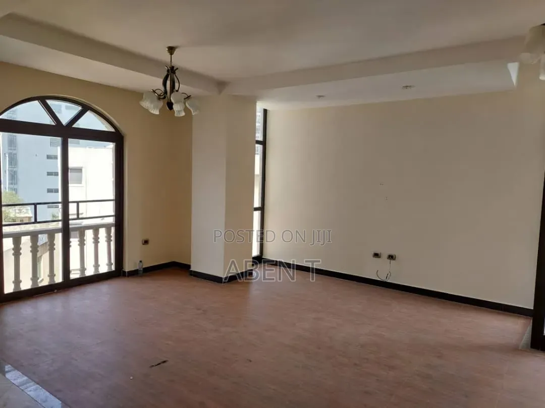 3bdrm Apartment in Kirkos for rent