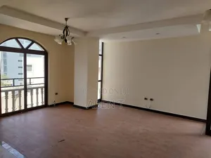 3bdrm Apartment in Kirkos for rent