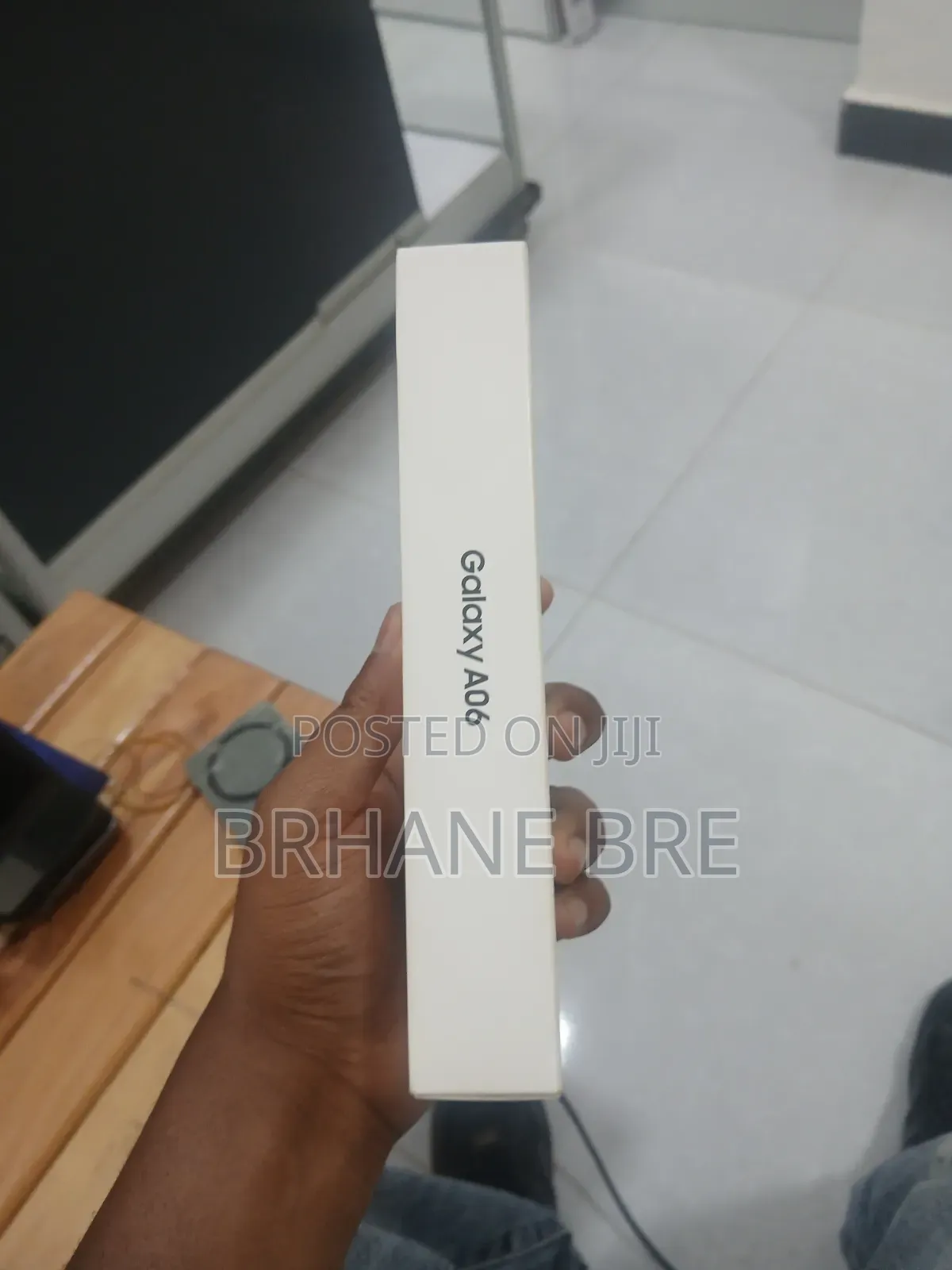 New Samsung Galaxy A06 64 GB Yellow