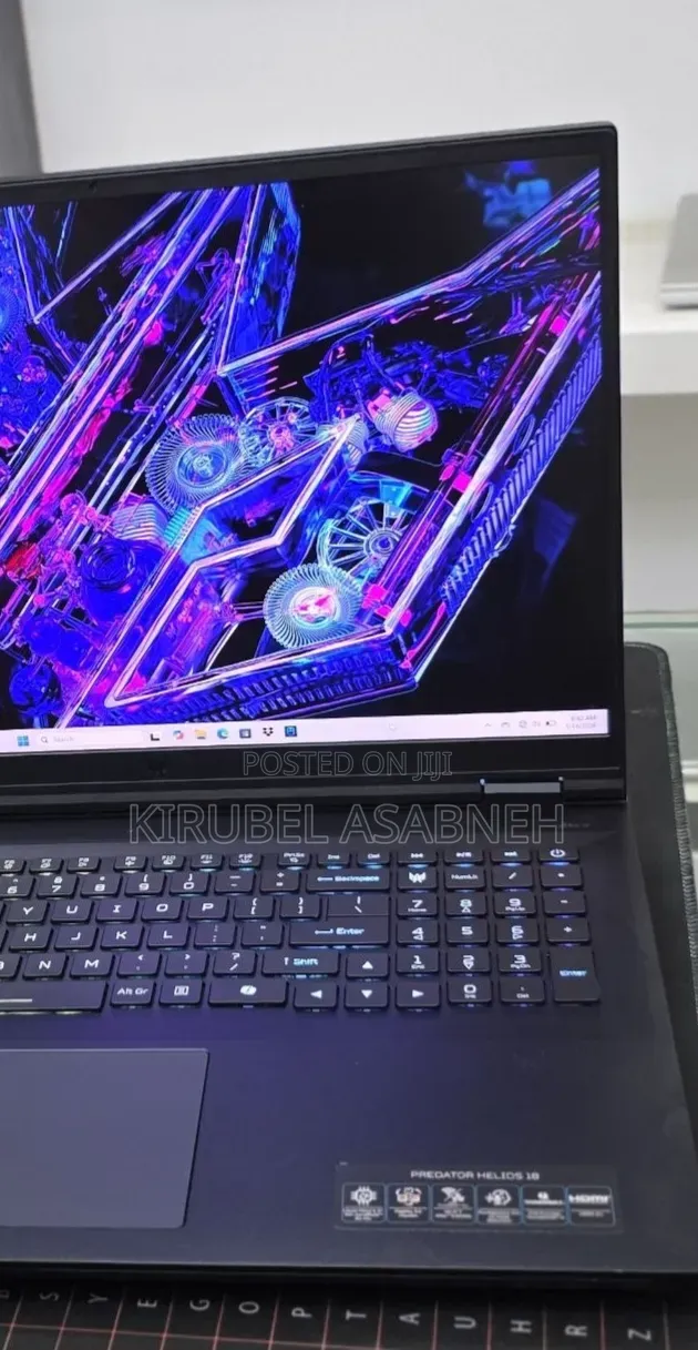 New Laptop Acer Predator Helios 18 PH18-71 32GB Intel Core i9 SSD 1T