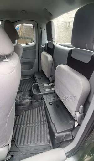 Toyota Tacoma 2012 Gray