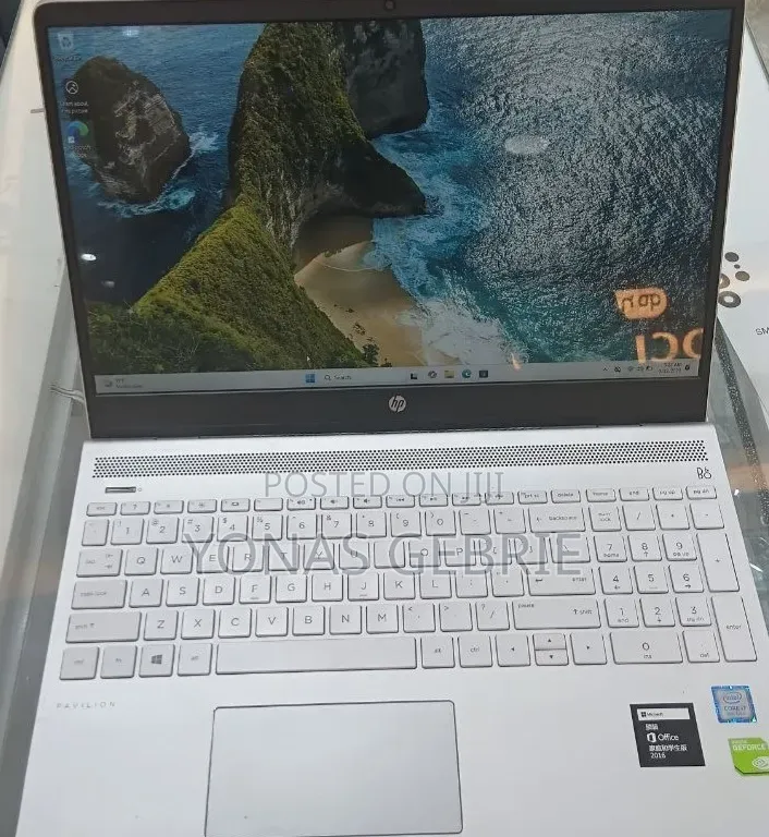 New Laptop HP Pavilion 14 16GB Intel Core i7 SSD 512GB