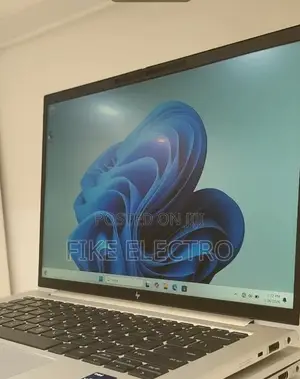 New Laptop HP EliteBook 840 G9 16GB Intel Core i5 SSD 512GB