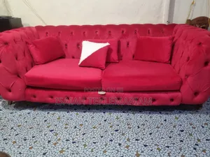 Chaster Sofa