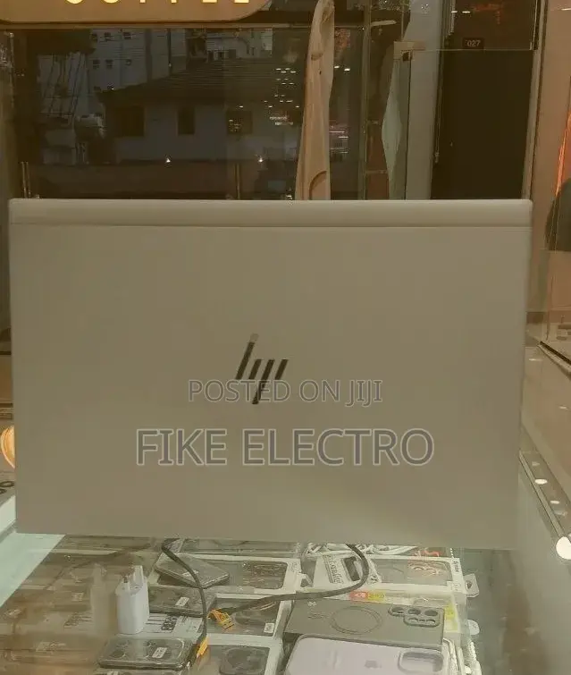 New Laptop HP EliteBook 840 G8 16GB Intel Core i7 SSD 512GB
