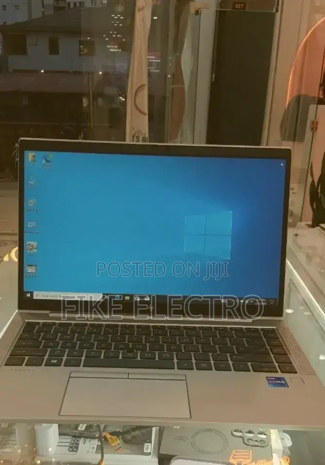 New Laptop HP EliteBook 840 G8 16GB Intel Core i7 SSD 512GB