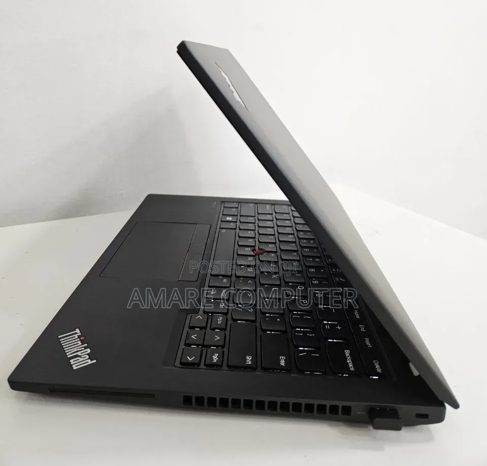New Laptop Lenovo ThinkPad P14s 16GB Intel Core i7 SSD 512GB