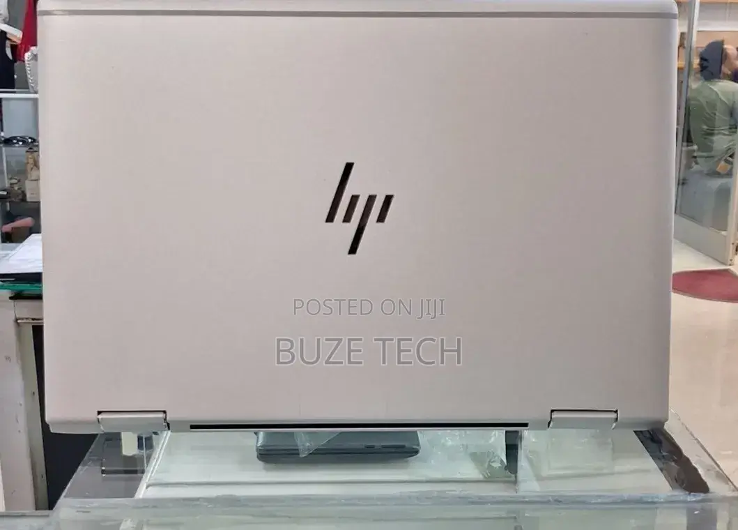 New Laptop HP EliteBook x360 1030 G4 8GB Intel Core i5 SSD 512GB