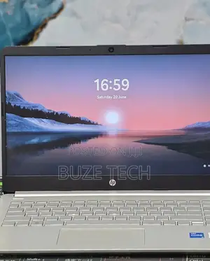 New Laptop HP 8GB Intel Core i5 SSD 256GB