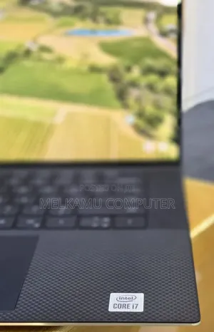 New Laptop Dell XPS 15 16GB Intel Core i7 SSD 512GB