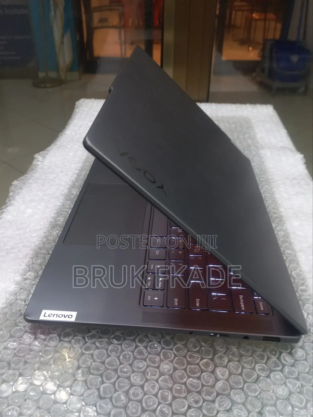 New Laptop Lenovo ThinkPad Yoga 32GB AMD Ryzen 7 SSD 1T