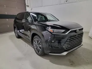 New Toyota Grand Highlander Hybrid 2024 Black