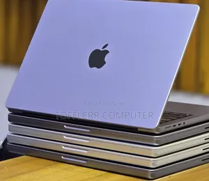 New Laptop Apple MacBook Pro 2021 M1 16GB AMD A10 SSD 512GB