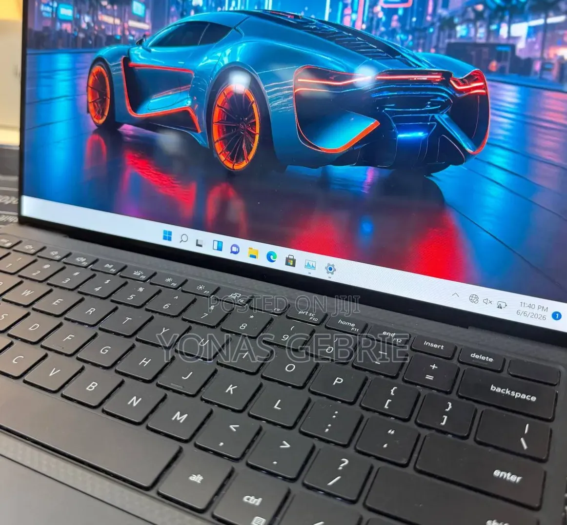 New Laptop Dell XPS 13 16GB Intel Core i7 SSD 512GB