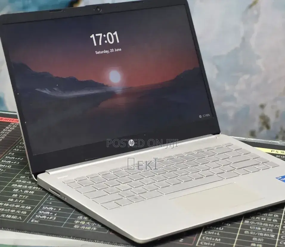 New Laptop HP Stream Notebook 8GB Intel Core i5 SSD 256GB