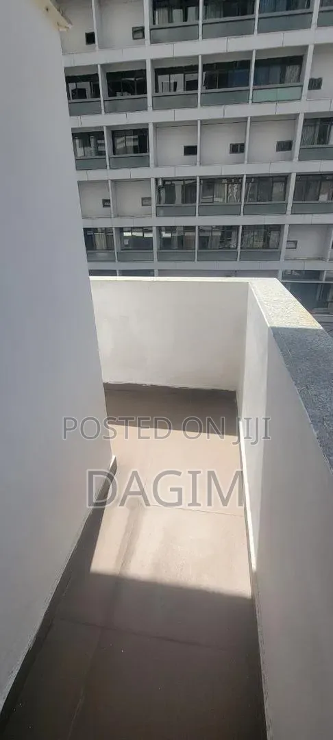 Furnished 3bdrm Apartment in Kirkos for sale