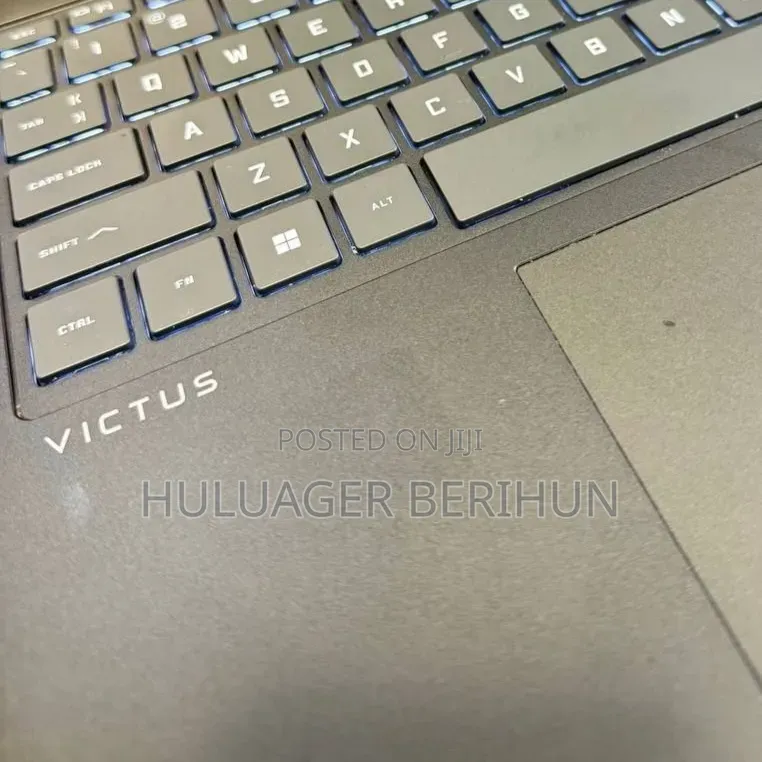 New Laptop HP Victus 16 16GB Intel Core i7 SSD 1T