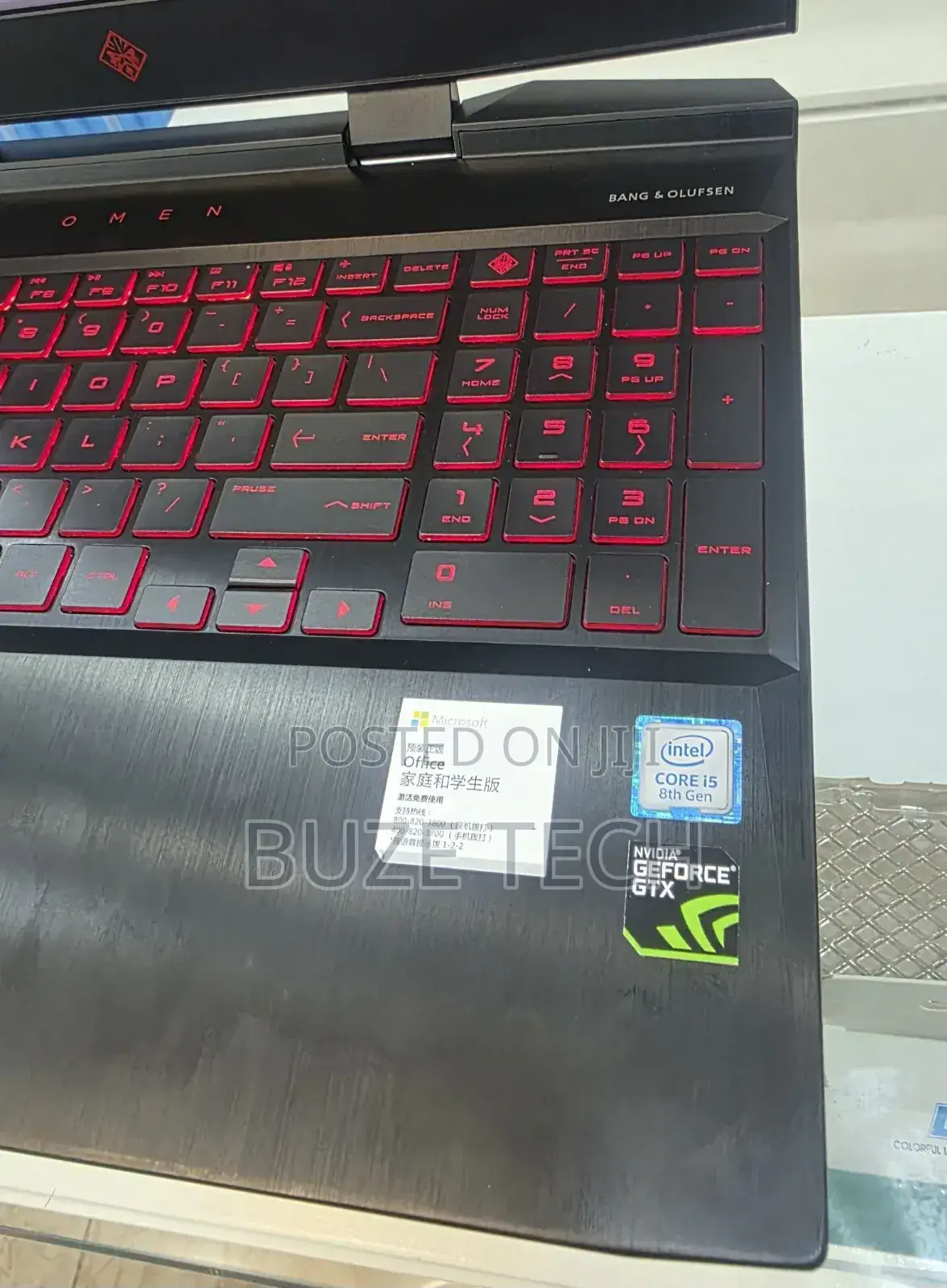 New Laptop HP Omen X 8GB Intel Core i5 SSD 256GB
