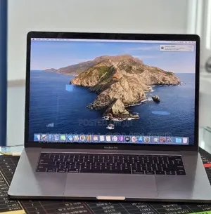 New Laptop Apple MacBook Pro 2018 32GB Intel Core i7 SSD 1T