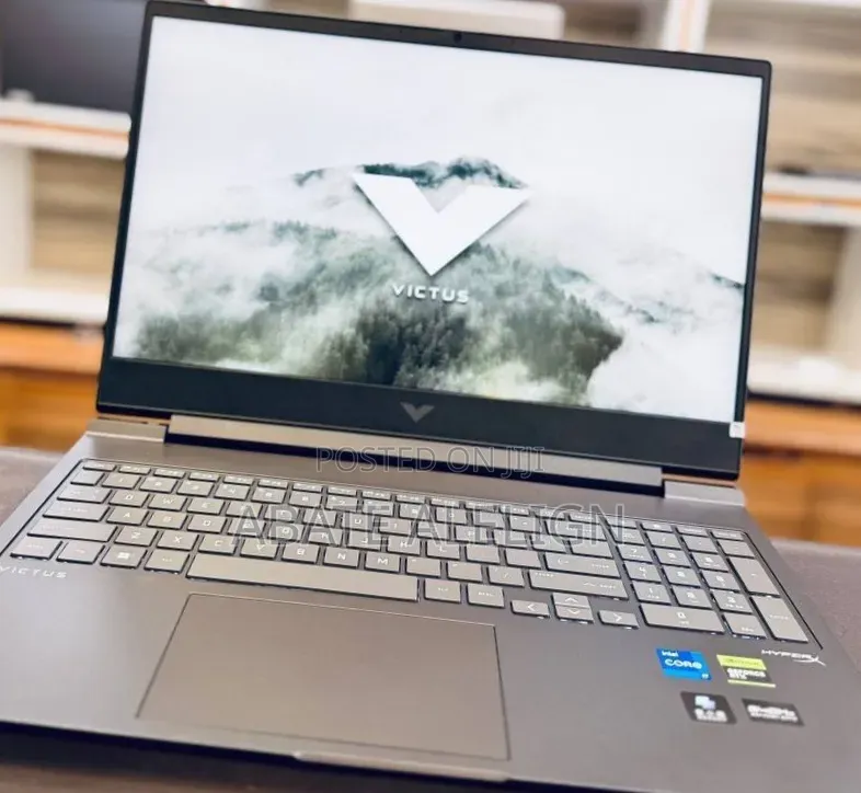 New Laptop HP Victus 16 16GB Intel Core i7 SSD 1T