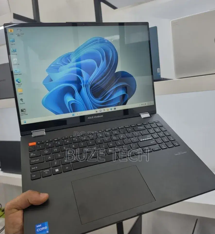 New Laptop Asus 16GB Intel Core i5 SSD 512GB
