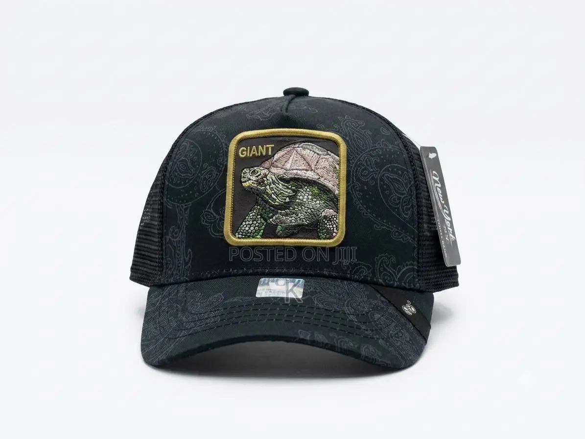 The Zoo Modelo Giant Trucker Cap