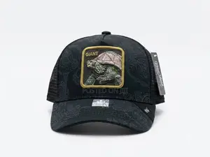 The Zoo Modelo Giant Trucker Cap