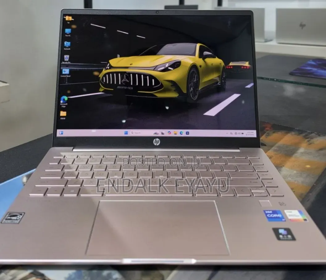 New Laptop HP Pavilion 14 16GB Intel Core i7 SSD 512GB