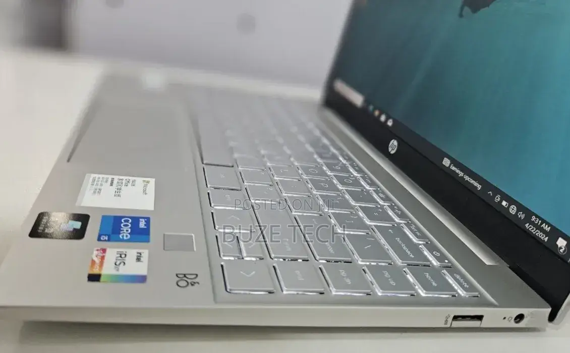 New Laptop HP Pavilion 15 8GB Intel Core i5 SSD 512GB