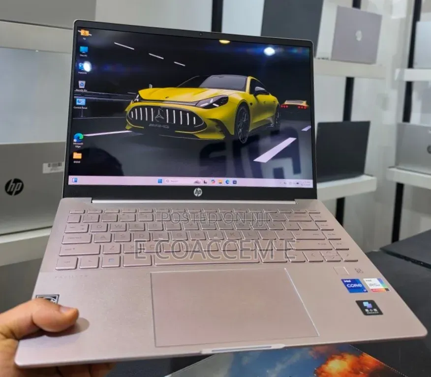 New Laptop HP 16GB Intel Core i7 SSD 512GB