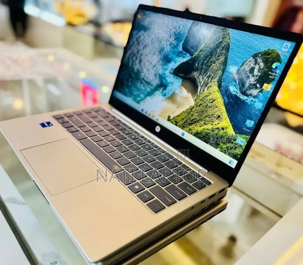 New Laptop HP Stream Notebook 16GB Intel Core i7 SSD 1T