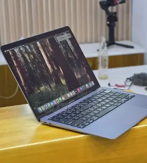 New Laptop Apple MacBook Air 2020 M1 16GB Apple M1 SSD 256GB