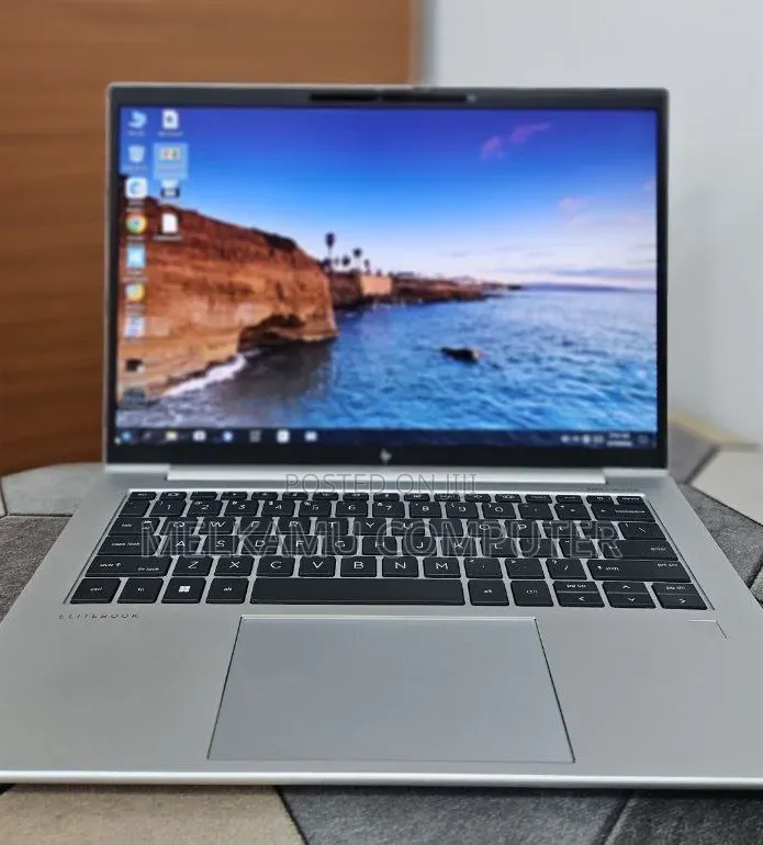 New Laptop HP EliteBook 845 G10 16GB AMD Ryzen 5 SSD 512GB