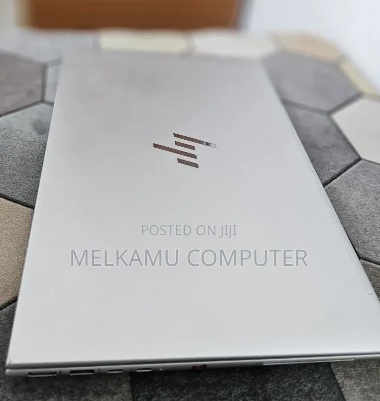 New Laptop HP EliteBook 845 G10 16GB AMD Ryzen 5 SSD 512GB