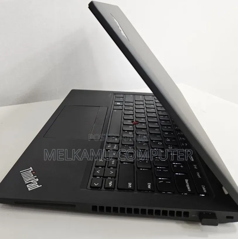New Laptop Lenovo ThinkPad T14s Gen 1 16GB Intel Core i7 SSD 512GB