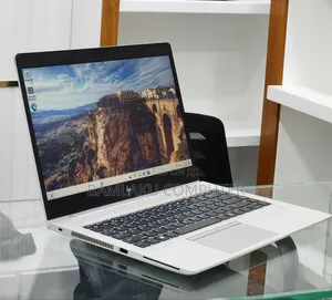 New Laptop HP EliteBook 840 G5 16GB Intel Core i5 SSD 512GB